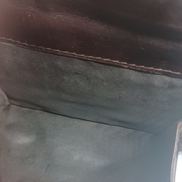 Authentic FENDI Vintage Zucca Pattern Short Wallet with Crossbody strap - Picture 12 of 15